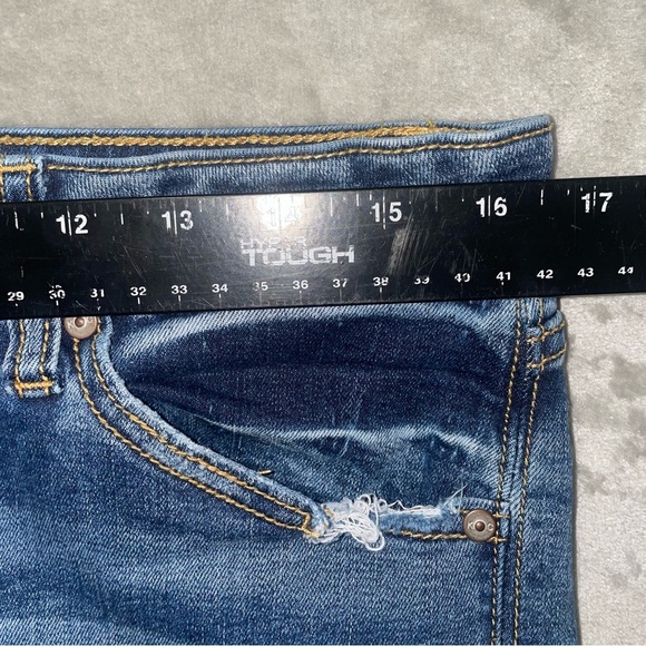 KanCan Ankle Cropped Distressed Hem Jeans Size 13/30 - Picture 9 of 11